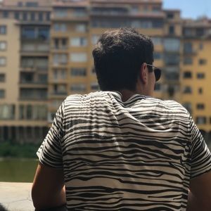 Meet your Posher, Juan carlos